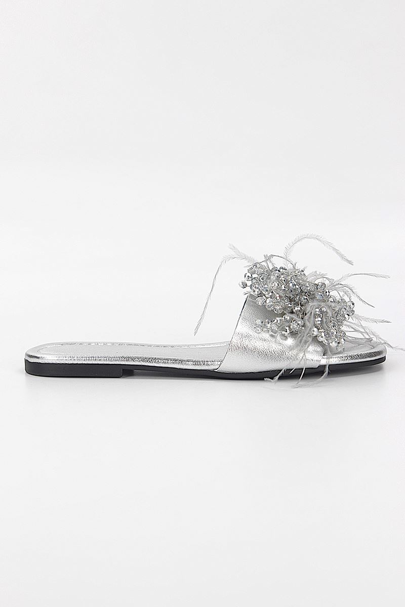 Paloma Lame Metalik El Yapımı Tüylü Boncuk Taş Detaylı Kadın Terlik