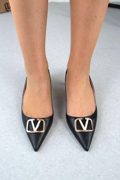 Caitlin Siyah Cilt Tokalı Alçak Topuklu(4 cm) Klasik Topuklu Ayakkabı