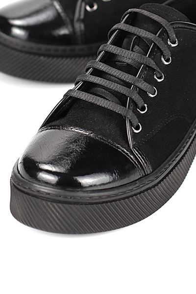 Zeta Siyah Süet-Siyah Taban- Rugan Detaylı  Kadın Sneaker Spor Ayakkabı