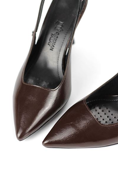 Lavender Esnek Yumuşak Kaymaz Taban (8 cm) Kahverengi Rugan  Açık Lastikli Kadın Topuklu Ayakkabı