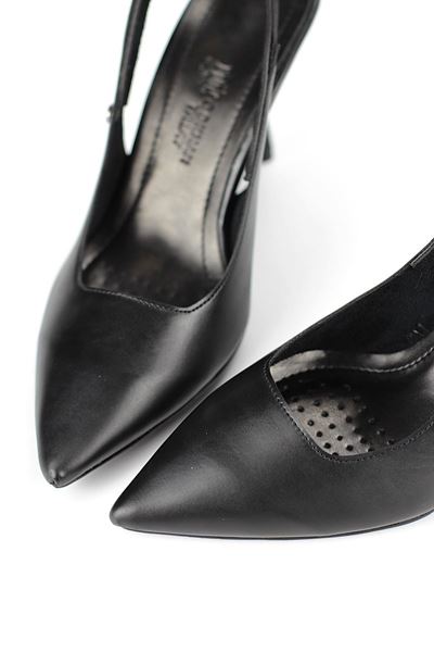 Lavender Esnek Yumuşak Kaymaz Taban (8 cm) Siyah Cilt Açık Lastikli Kadın Topuklu Ayakkabı