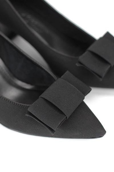 Benedita Esnek Yumuşak Kaymaz Taban (4 cm) Kadın Kalın Topuk Köşe Fiyonkllu Siyah Süet Ayakkabı