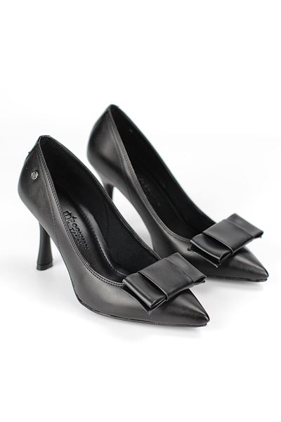 Polina Esnek Yumuşak Kaymaz Taban (8 cm) Siyah Cilt Köşe Fiyonk Kadın Topuklu Ayakkabı