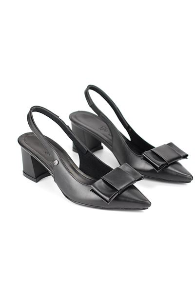 Nira Esnek Yumuşak Kaymaz Taban (4 cm) Siyah Cilt  Açık Lastikli Kadın Kalın Topuklu Köşe Fiyonklu Ayakkabı