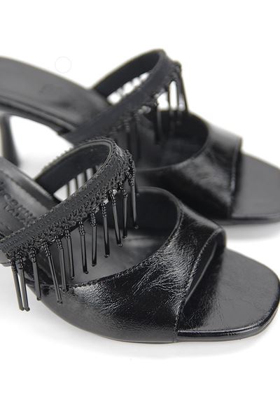 Tessa Esnek Yumuşak Kaymaz Taban (4 cm) Siyah Rugan Boncuk Püsküllü Kadın Topuklu Terlik
