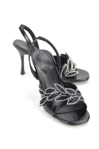 Norin Esnek Yumuşak Kaymaz Taban (8 cm) Siyah Rugan Taşlı Yaprak Detaylı Kadın Topuklu Ayakkabı