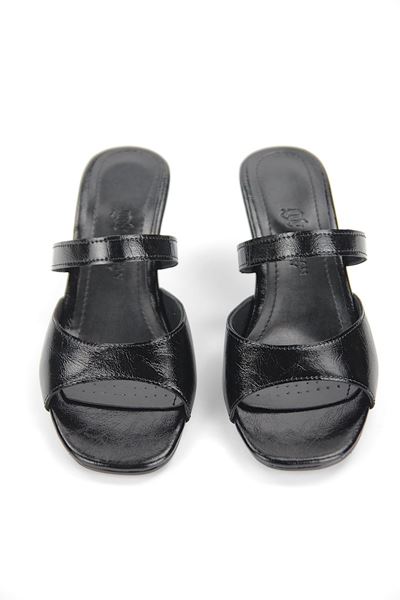 Avelin Esnek Yumuşak Kaymaz Taban (4 cm) Siyah Rugan Tek Bant Topuklu Terlik