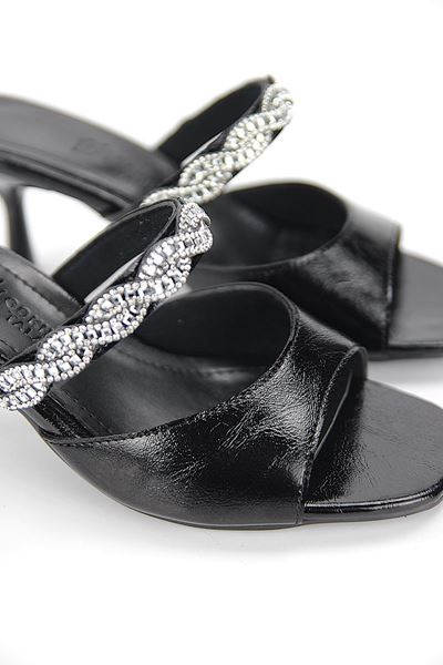 Lyra Esnek Yumuşak Kaymaz Taban (4 cm) Siyah Rugan  Tek Bant Burgu Gümüş Bantlı Kadın Topuklu Terlik