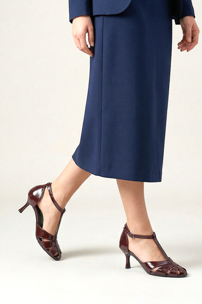 Queenn Kadın Klasik Topuklu Ayakkabı Bordo Rugan