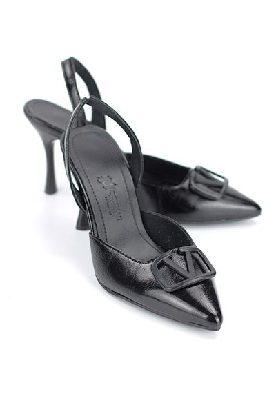 Aurelia Esnek Kaymaz Taban Siyah Rugan (8 cm)  Siyah Mat  V Toka Detaylı Kadın Topuklu Ayakkabı