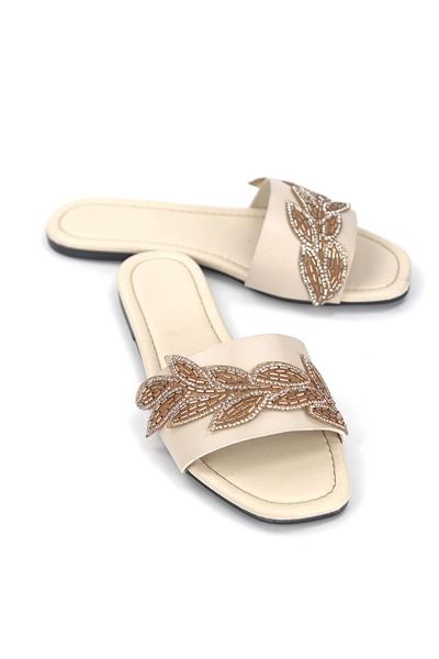 Lioren Bej Cilt El Yapımı Yaprak Taş Detaylı Kadın Terlik