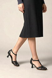 Queenn Kadın Klasik Kısa Topuklu (4-6 cm) Ayakkabı  Siyah Cilt