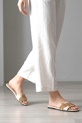 Lioren Bej Cilt El Yapımı Yaprak Taş Detaylı Kadın Terlik